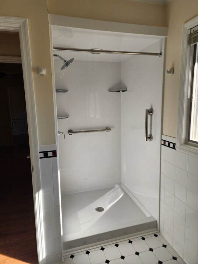 Building Photo - 914 Muirfield Pl