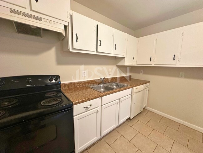 Building Photo - 1210 Athey Rd