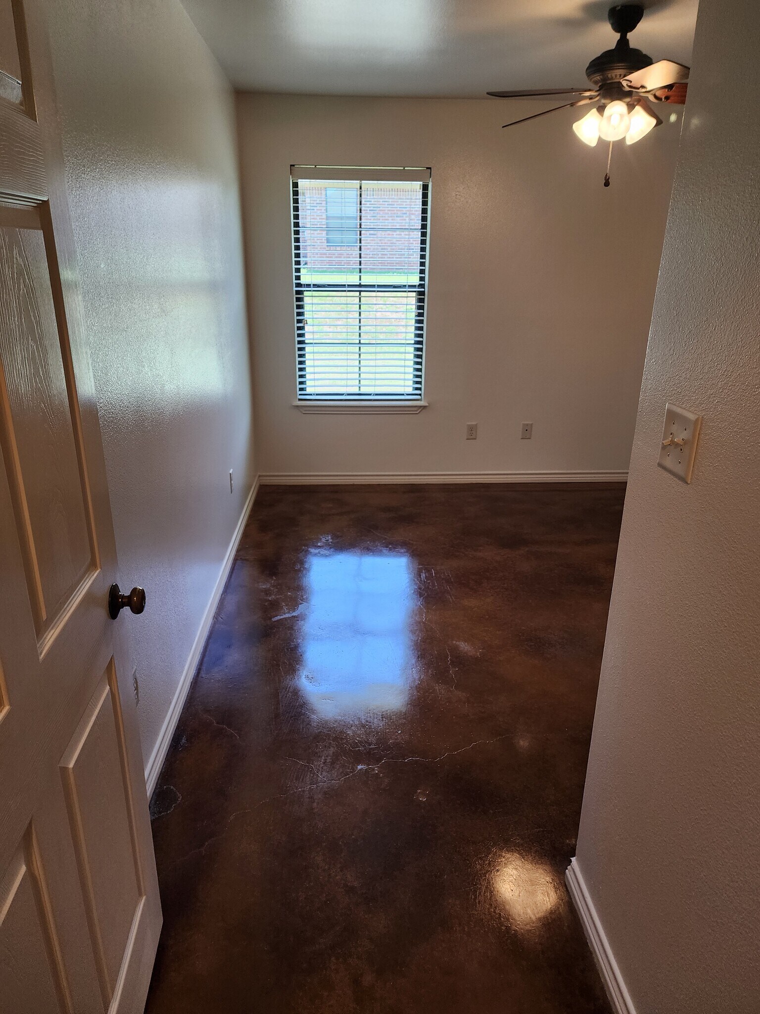 Building Photo - 13372 Country Meadow Ln