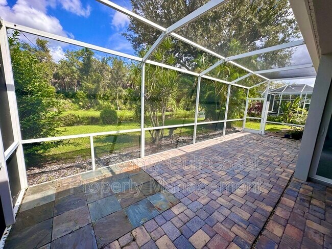 Building Photo - 419 Mayfair Dr