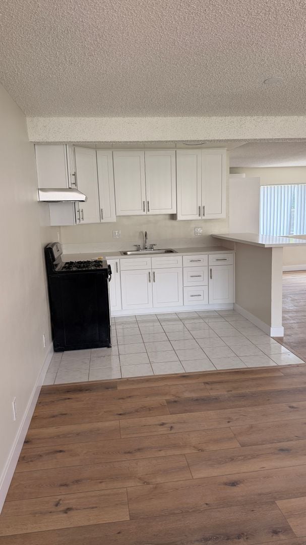 Interior Photo - 8608 Foothill Boulevard