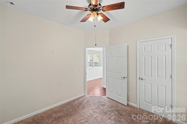 Building Photo - 9009 Smokey Hill Ln