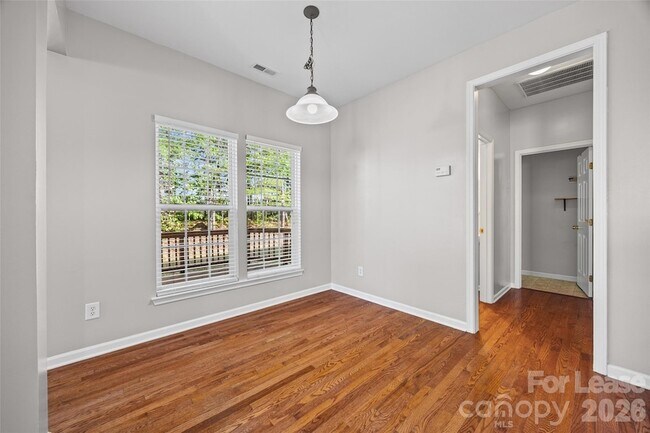 Building Photo - 571 Veloce Trail