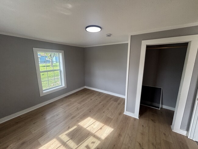 Building Photo - 1105 Mize St