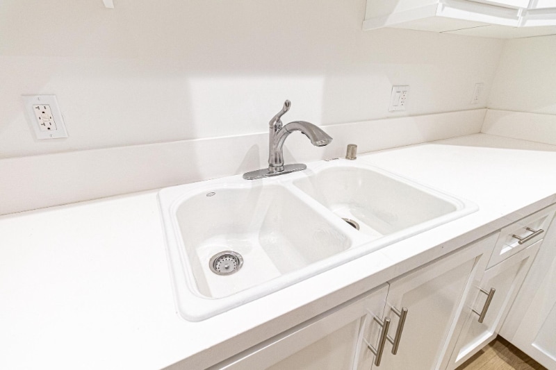 Building Photo - 3672 W Imperial Hwy