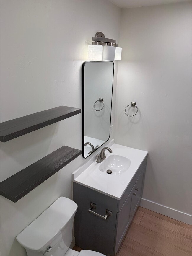 Building Photo - 1141 Colorado Ave