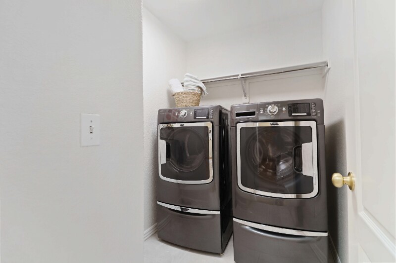 Building Photo - 3000 SW Wentworth Ave