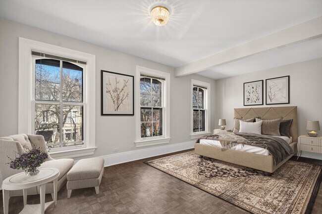 Building Photo - 545 W Belden Ave