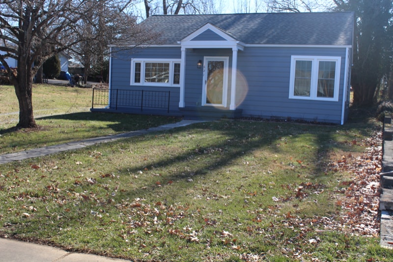 Building Photo - 621 Lamont St