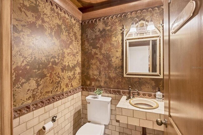 Building Photo - 3920 Red Rock Way