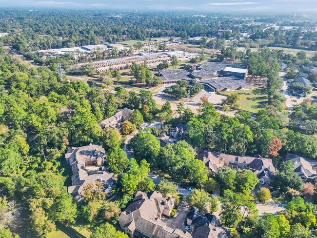 Building Photo - 83 Scarlet Woods Ct