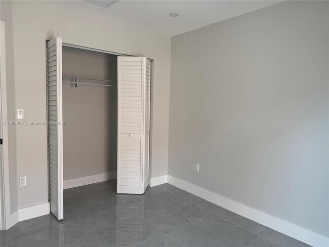 Building Photo - 14263 SW 177th Terrace