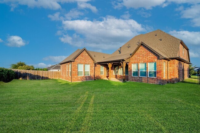 Building Photo - 764 Tallgrass Dr