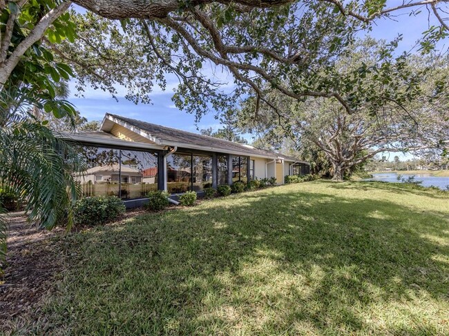 Building Photo - 268 Southampton Dr