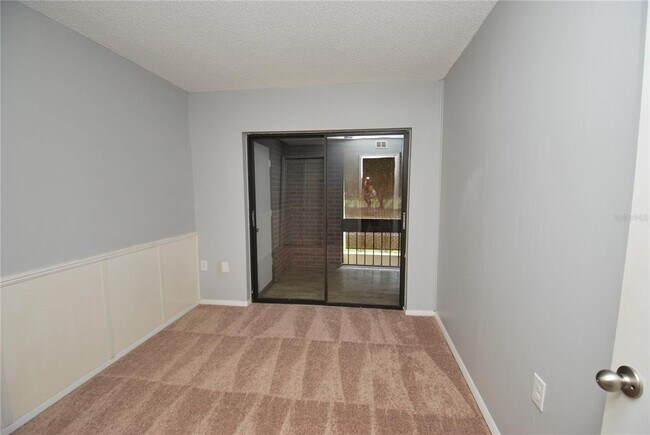 Building Photo - 212 Caryl Way