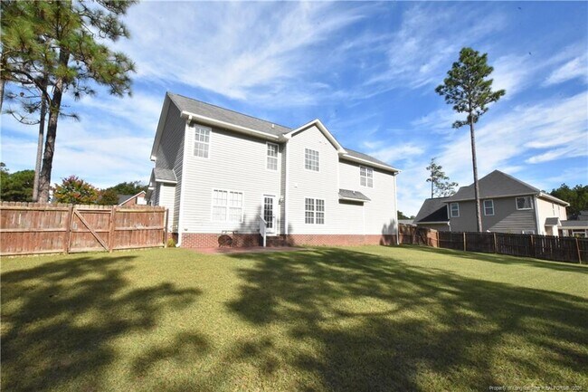 Building Photo - 38 Havistock Ct