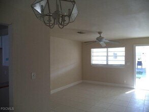 Building Photo - 11411 Linda Loma Dr