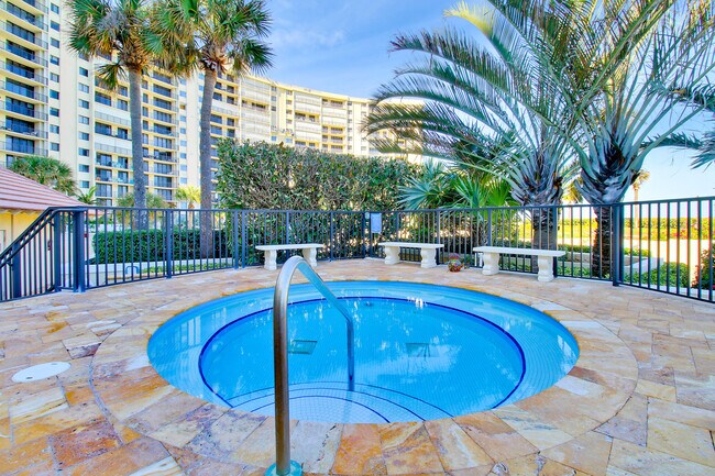 Building Photo - 100 Ocean Trail Way