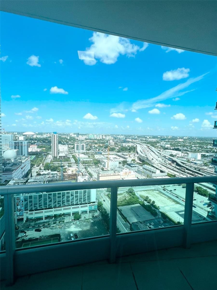 Building Photo - 900 Biscayne Blvd
