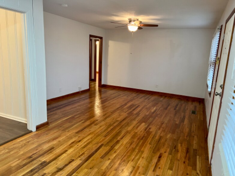 Building Photo - 4551 AL-77