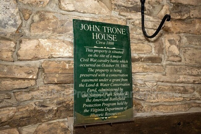 Building Photo - 8200 Buckland Mill Rd