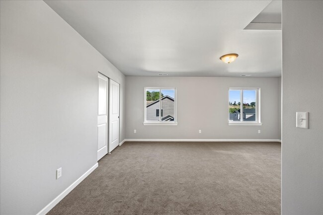 Building Photo - 421 N 76th Ave