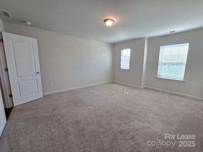 Building Photo - 14611 Murfield Ct