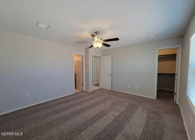 Building Photo - 15017 Dream Ct