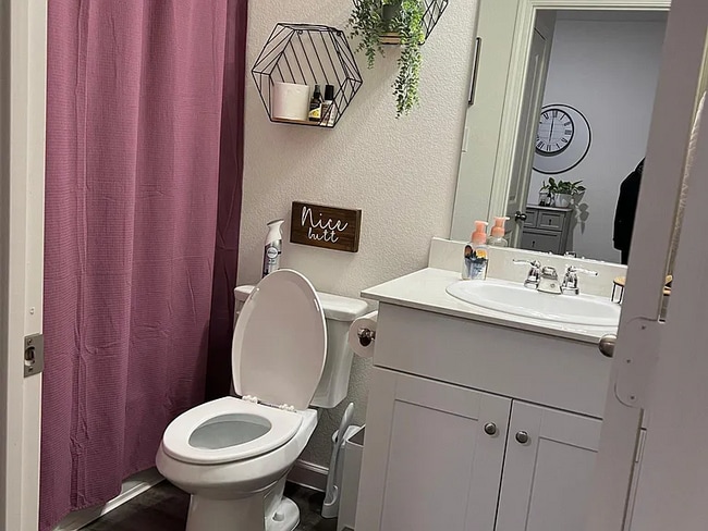 Building Photo - 10316 Castle Lyons Ln