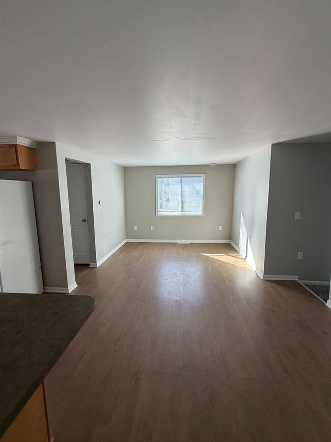 Building Photo - Section 8 Approved | Charming 3 Bed / 1 Bath Home in Lansing