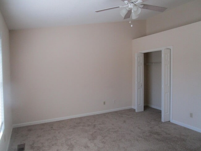 Building Photo - 605 Archdale Dr