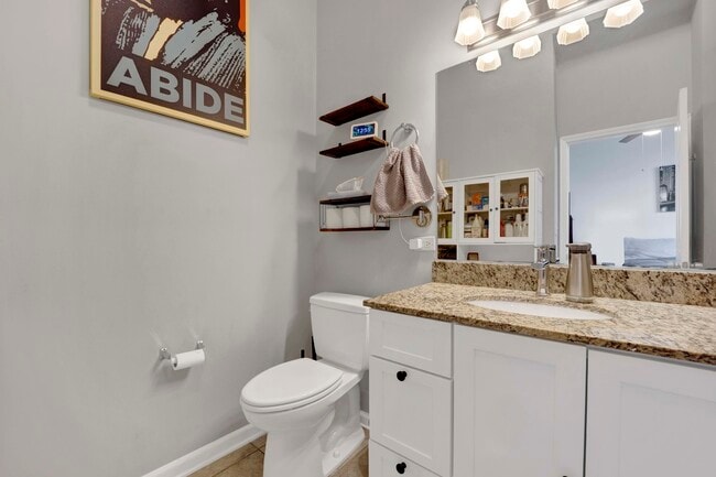 Building Photo - 1516 S Wabash Ave