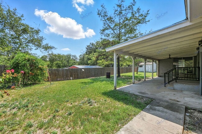 Building Photo - 223 Annetta Rd