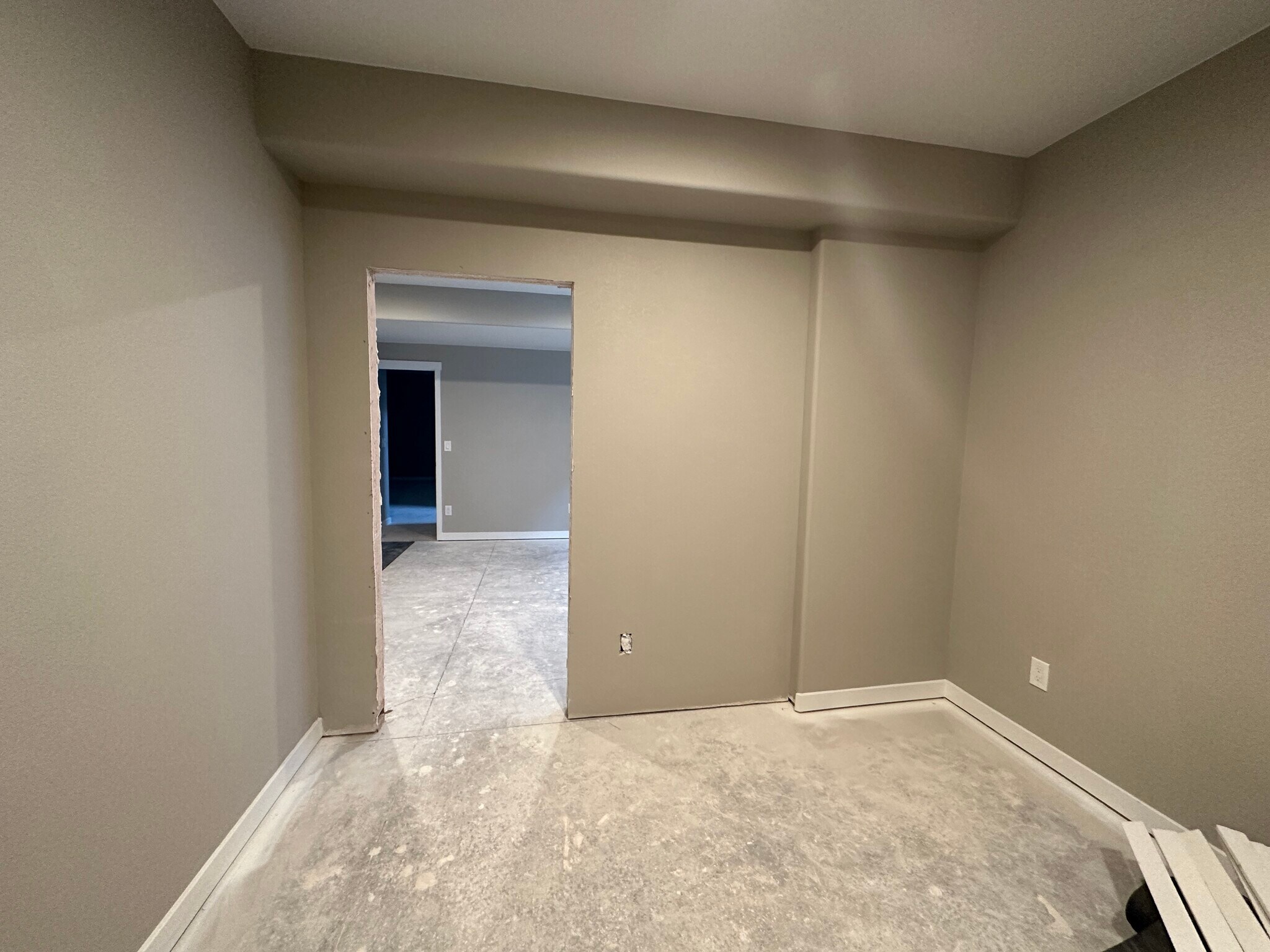 Building Photo - 6737 Sedgerock Ln