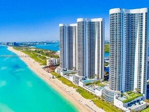 Building Photo - 15811 Collins Ave