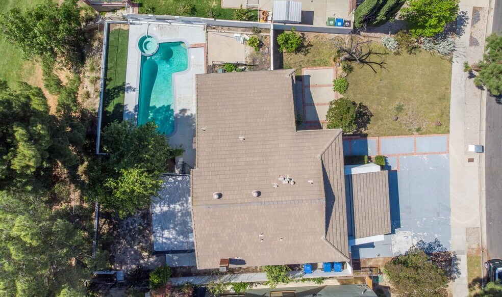 Building Photo - 11723 Porter Valley Dr