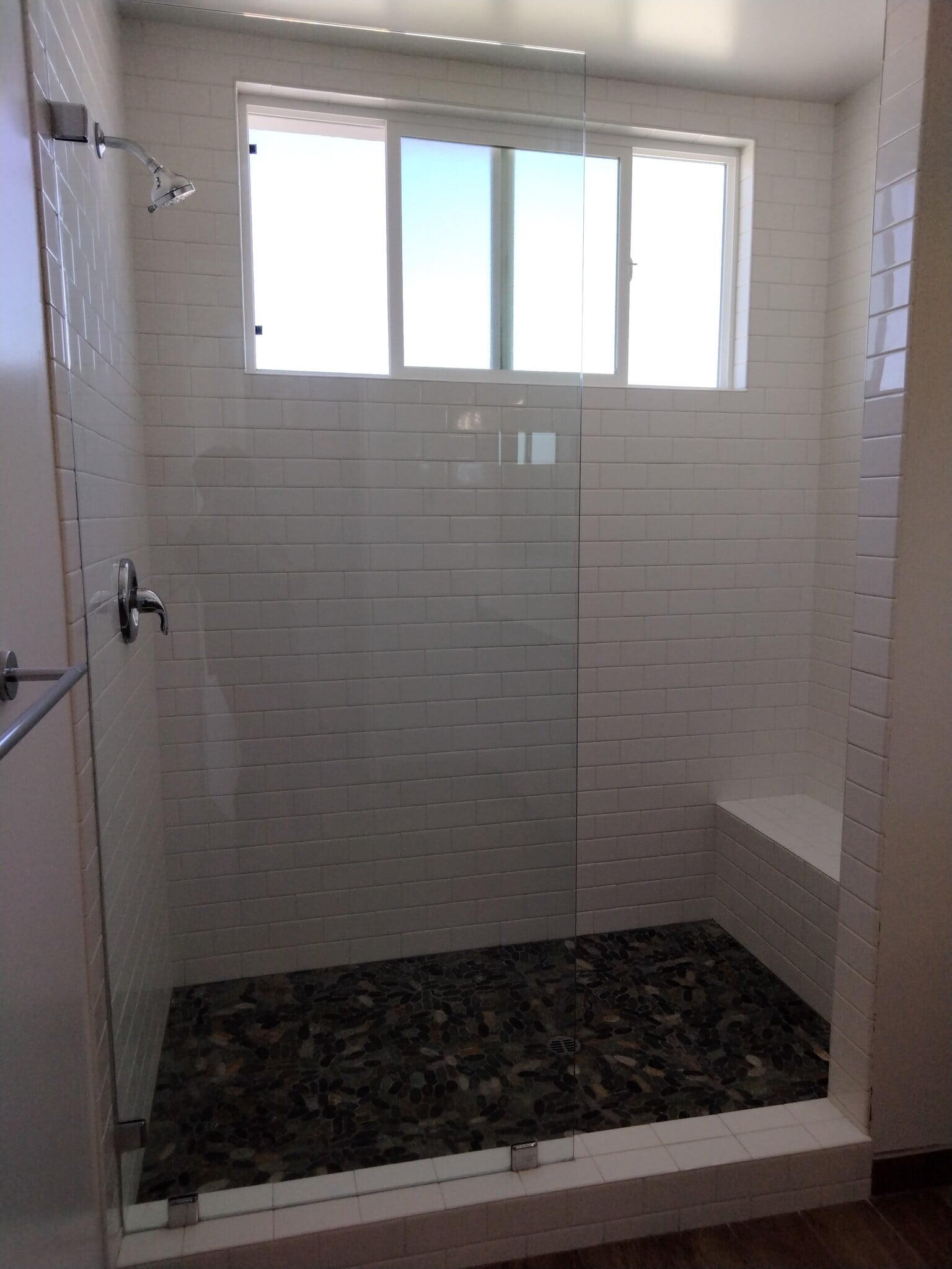 Building Photo - 5040 Santa Monica Ave