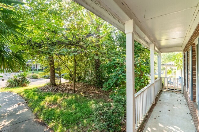 Building Photo - 3302 Lassiter St