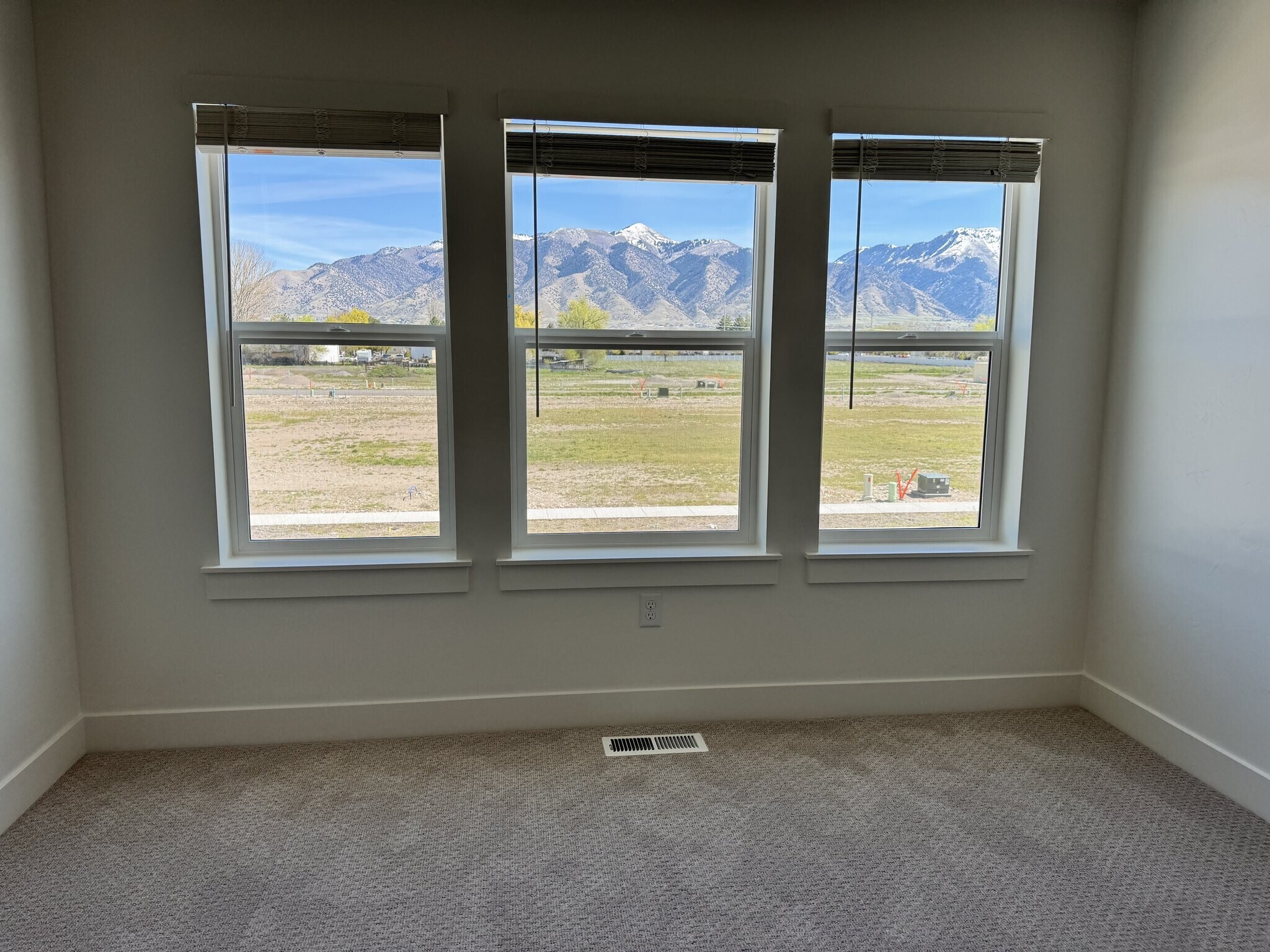 Building Photo - 526 S 1215 W