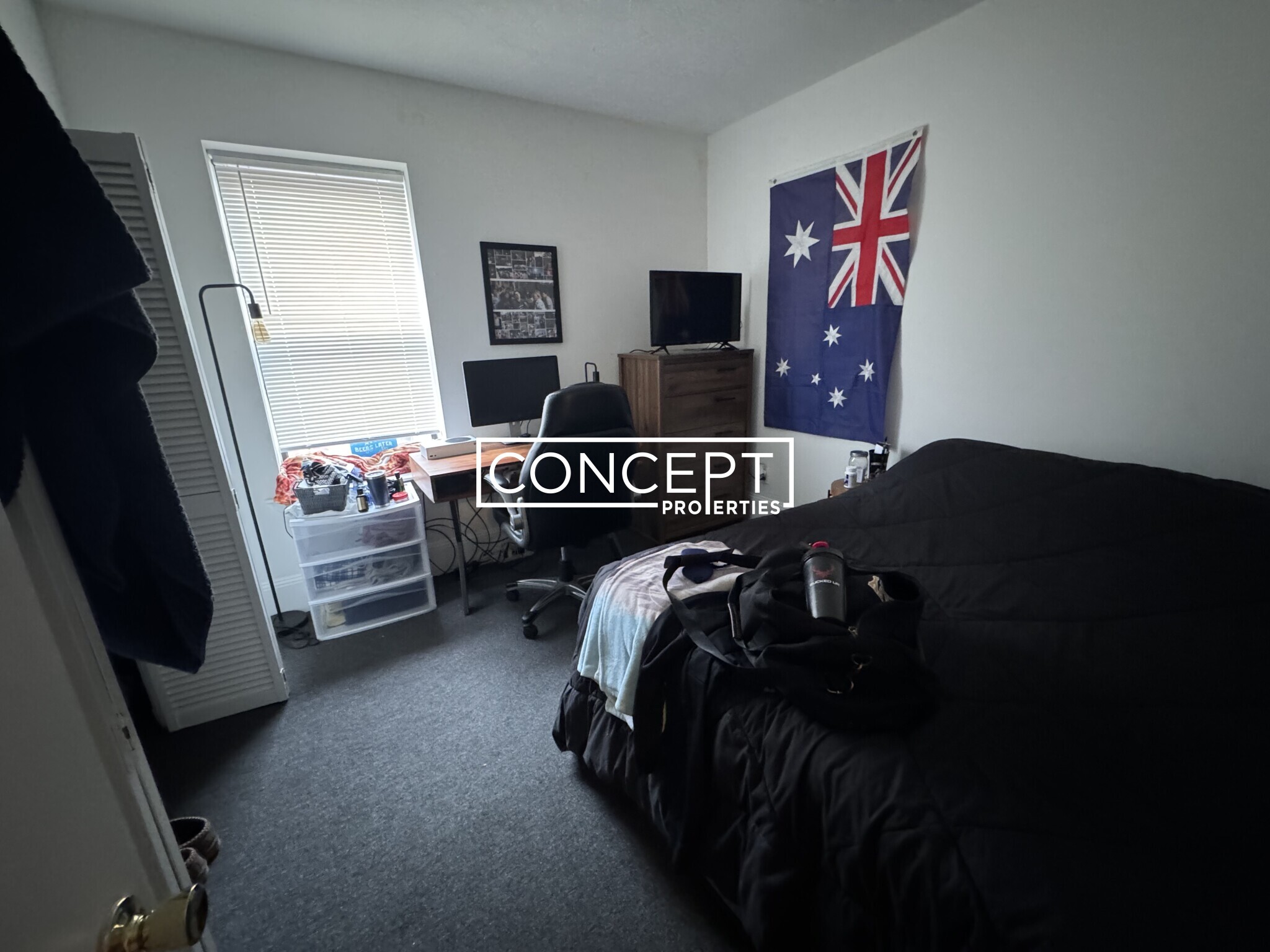 Building Photo - 878 Huntington Ave