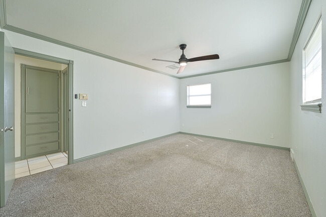 Building Photo - 3116 NW 63rd St