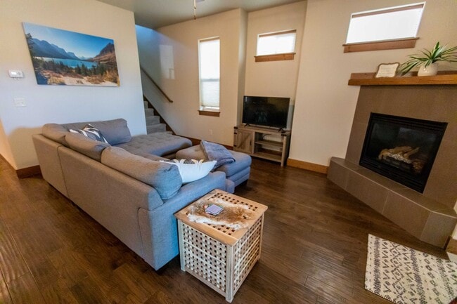 Building Photo - Charming Downtown Retreat: A Unique Blend of Urban Living and Montana Charm in Bozeman