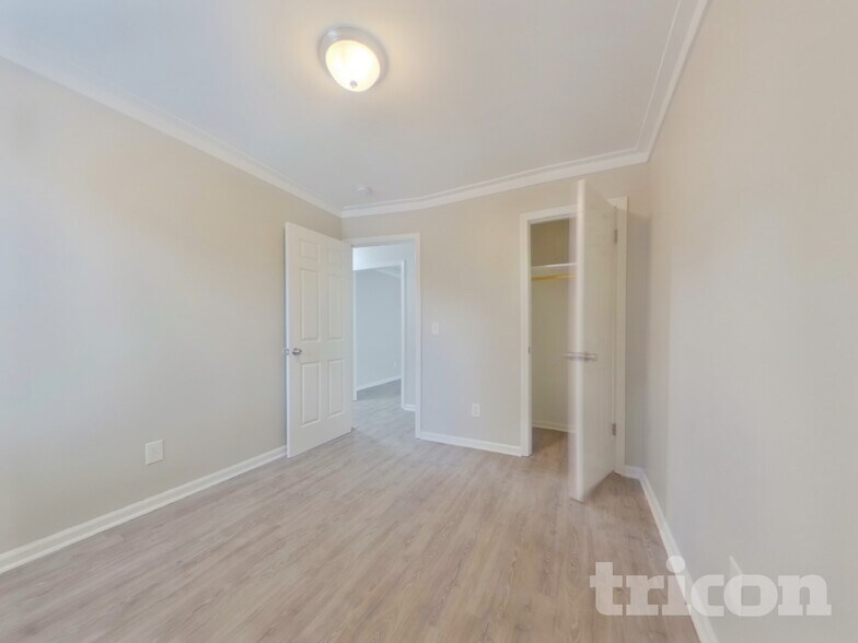 Building Photo - 237 Trinity Three Rd