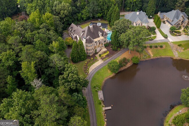 Building Photo - 11140 W Rd