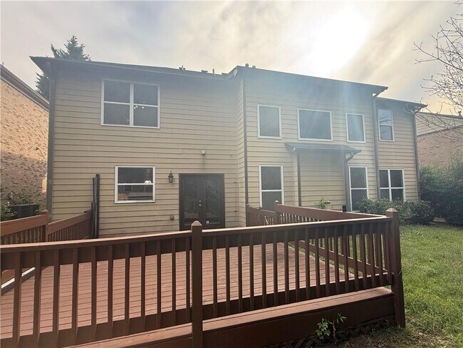 Building Photo - 2256 Peach Shoals Cir
