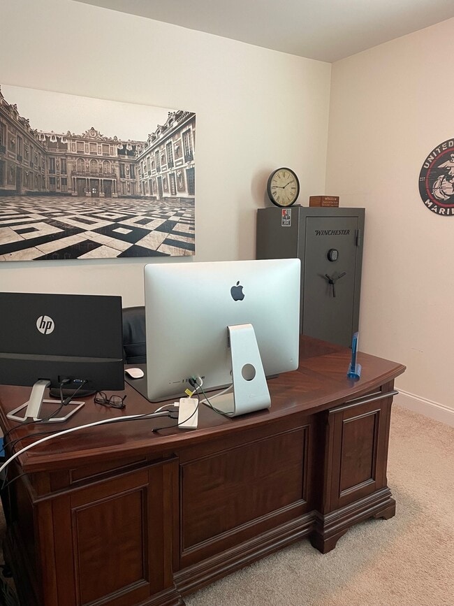 Building Photo - 30 Summit Point