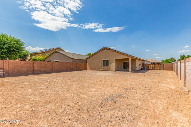 Building Photo - 41161 W Capistrano Dr