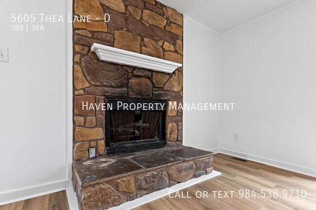 Building Photo - 5605 Thea Ln