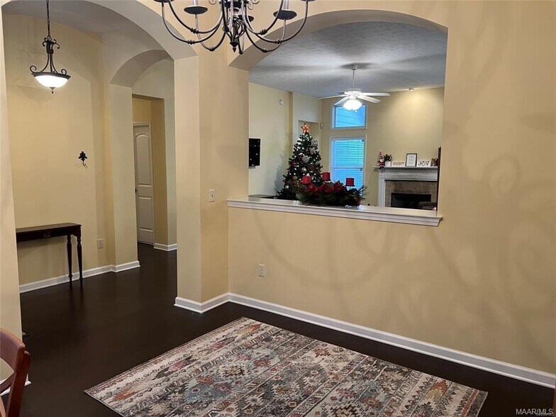 Building Photo - 9713 Silver Bell Ct