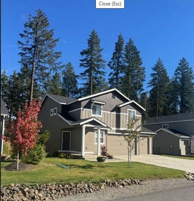 Building Photo - Welcome to your dream home in Cle Elum!